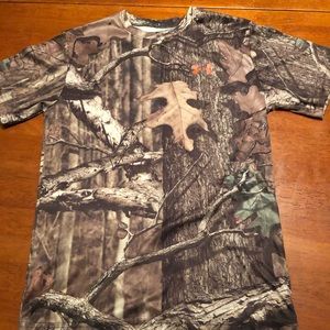 Under armour Camo dri fit t shirt